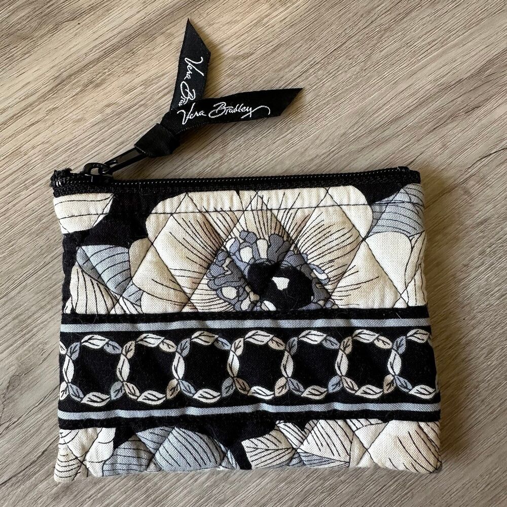 Vera Bradley Camelia Pattern Small Quilted Zip Top Bag Pouch